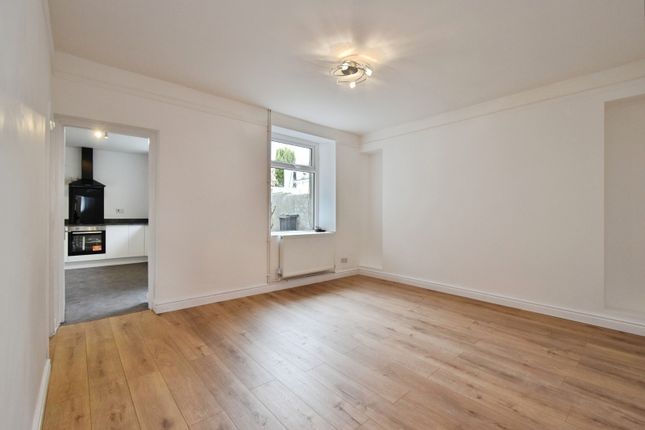 248, Heol Y Gors, Ammanford photo 4
