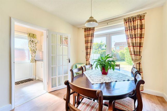 322, London Road, Wokingham photo 4