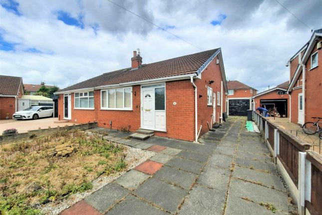 2 bed bungalow for sale in Everard Close, Worsley, Manchester, Greater Manchester M28