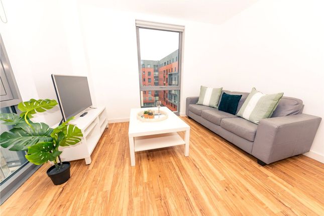 414 The Terrace 11 Plaza Boulevard, Liverpool photo 2