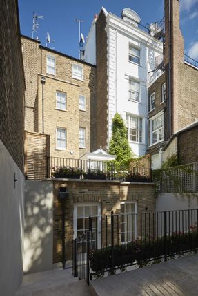 Terraced house for sale in Ovington Square, London, 1