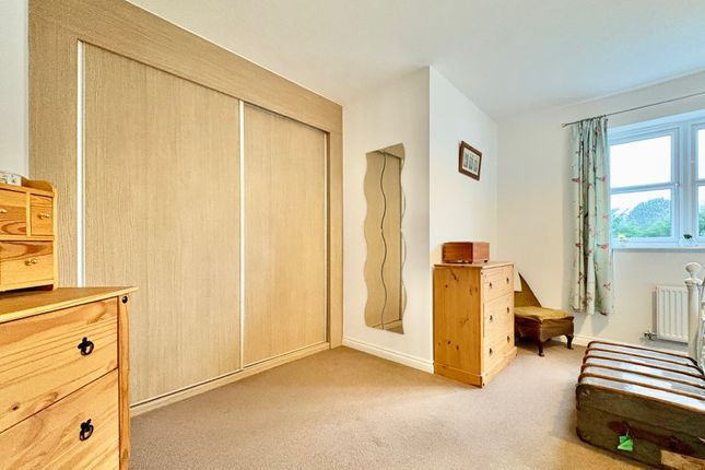 3, Millstone Court, Matlock photo 4