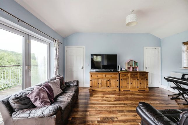 4, Heol Tawe, Swansea photo 2