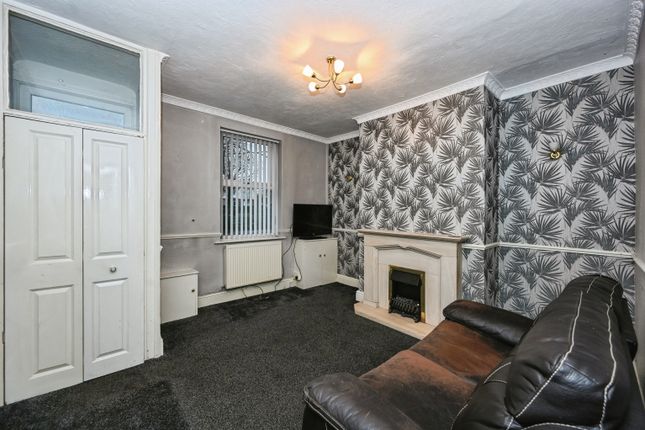 137, Wellington Street, Warrington photo 2
