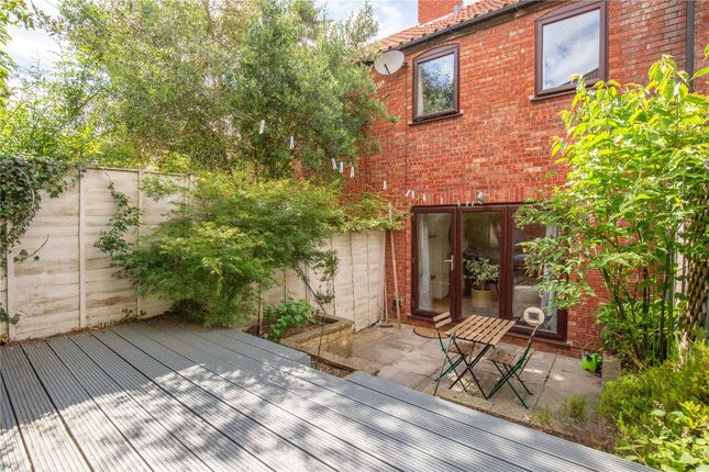 Thumbnail Terraced house for sale in Quarry Steps, Bristol