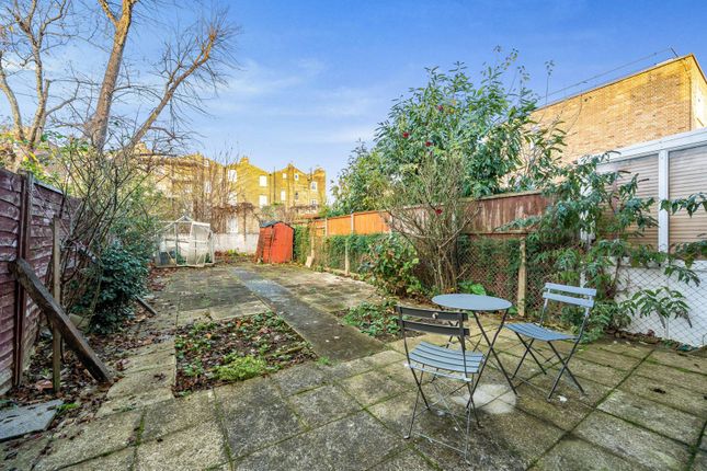 Property for sale in Shacklewell Road, Hackney, London