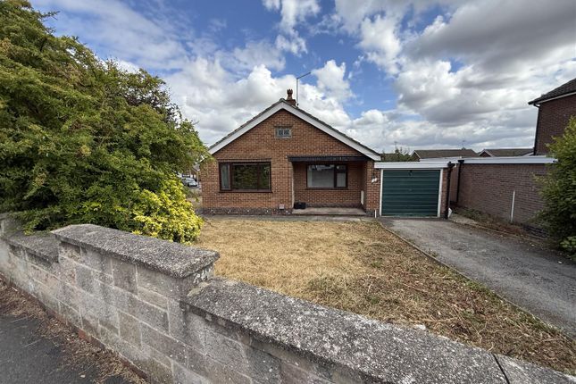121, Warmwells Lane, Ripley photo 2