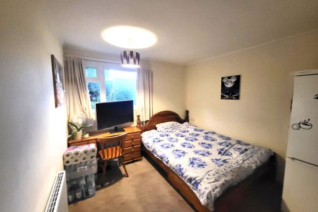 11, Shelley Close, Abingdon photo 4