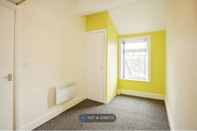 A Woodfield Road, Crumpsall, Manchester photo 4