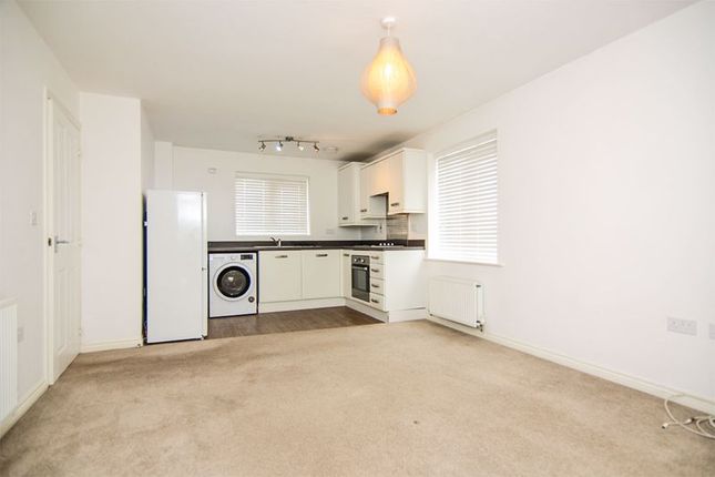 32 Milbourne House, Collis Close, Burntwood photo 2
