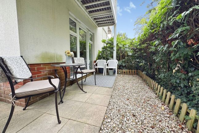 11, Carolina Drive, High Wycombe photo 4