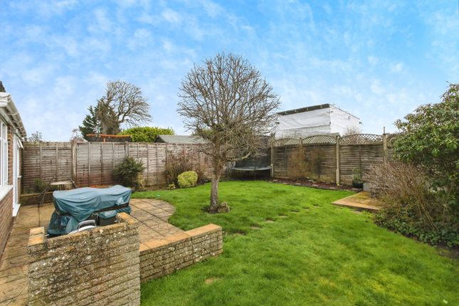 32, Orchard Drive, Kent photo 3