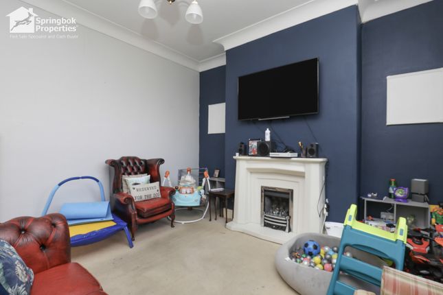 Flat 4, 11, Ashville Road, Birkenhead photo 3