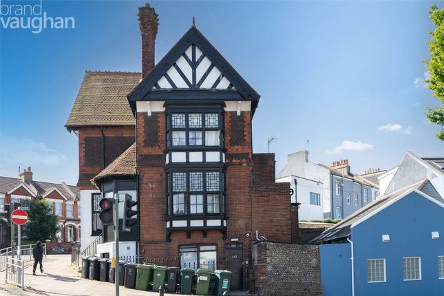 Flat to rent in Elm Grove, Brighton, East Sussex