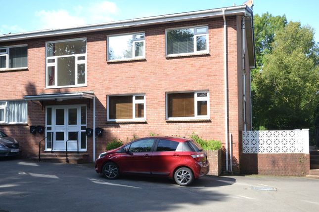 Flat 2, Lansdowne Court, 6A, Lansdowne Road, Devon photo 4