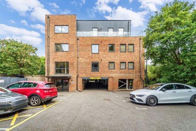 2-bed flat on Flat 9, Harpers House Challenge Court, Leatherhead, £325,000