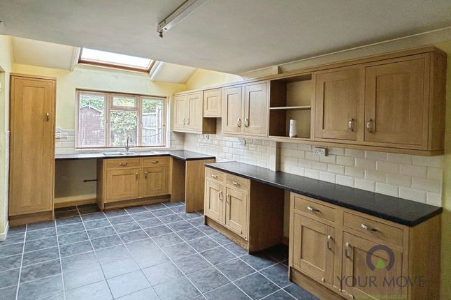 29, Elm Grove, Swadlincote photo 2