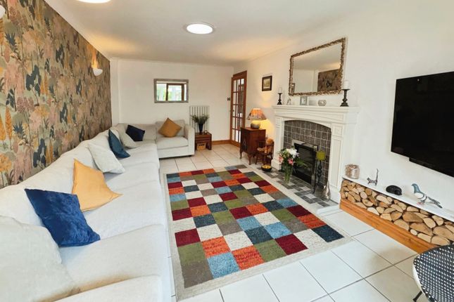 53, Lodge Road, Nottingham photo 3