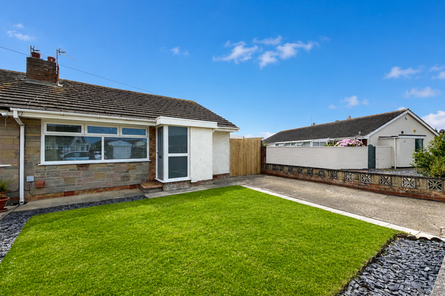 2-bed house on 2, Burnside Avenue, Fleetwood, £180,000