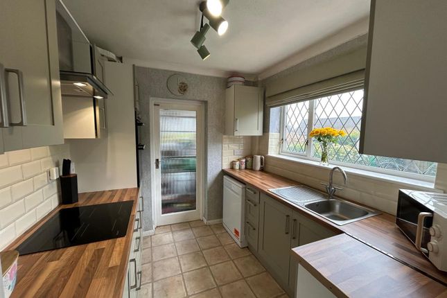 16, Ridgeway, Walsall photo 4