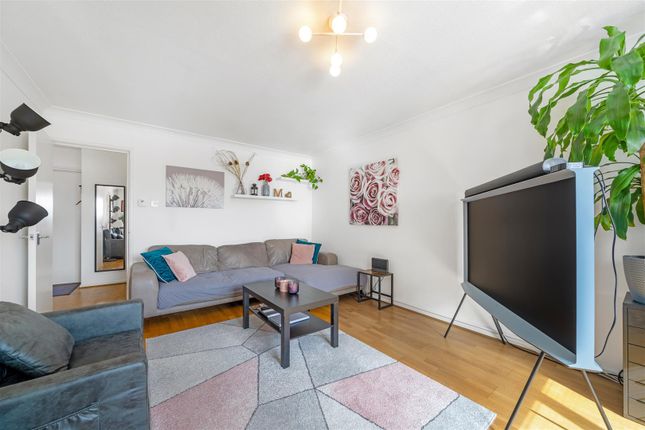 Thumbnail Flat for sale in Sycamore House, Lennard Road, London