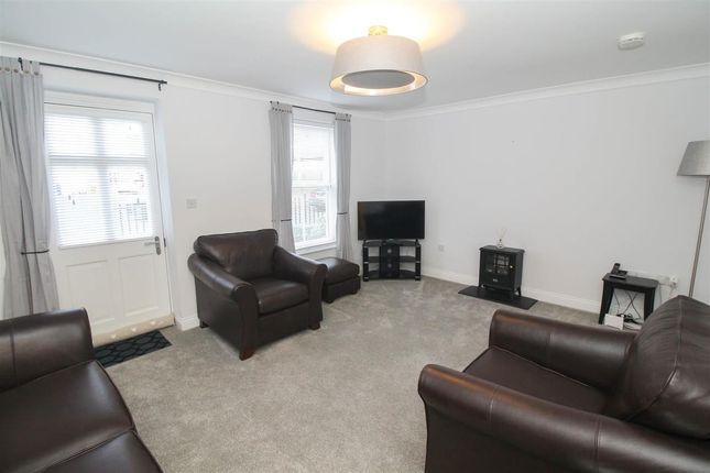Spring Gardens Court, North Shields photo 3