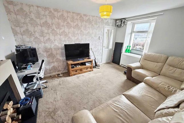17, Glamorgan Terrace, Tonypandy photo 2