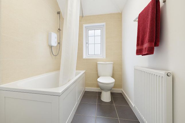 9 Angmering Court, Sea Lane, Littlehampton photo 4