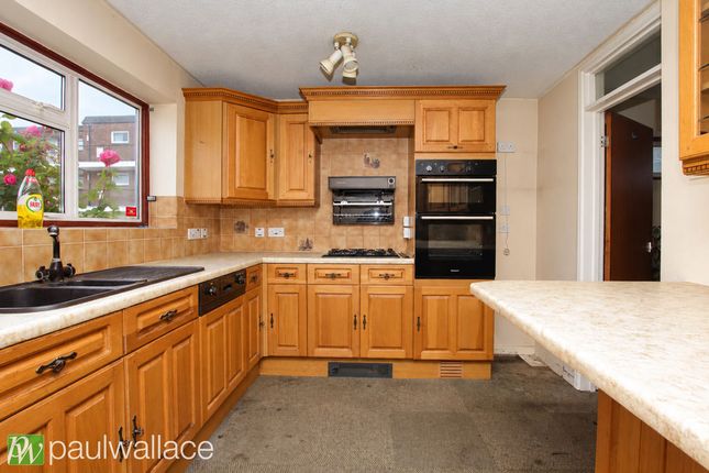 Molesworth, Hoddesdon photo 3