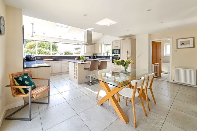 108 Walton Park, Harrogate photo 2