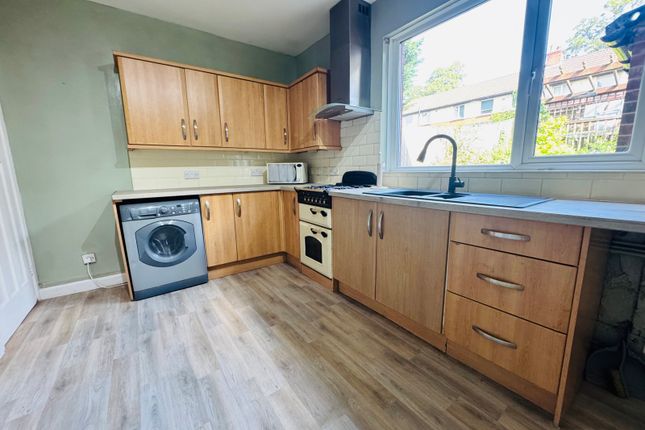 15, West Way, Bolton photo 3