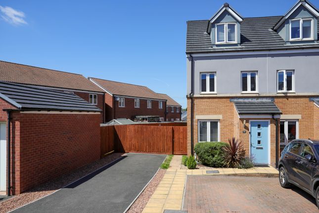 Thumbnail End terrace house to rent in Long Culvering, Cranbrook, Exeter