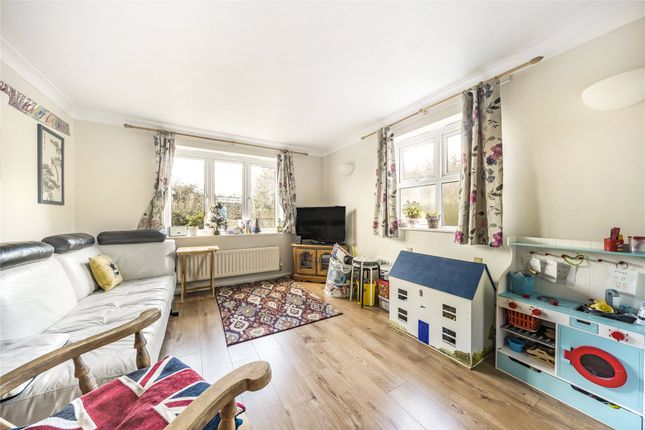 Flat for sale in Walton On Thames, Surrey