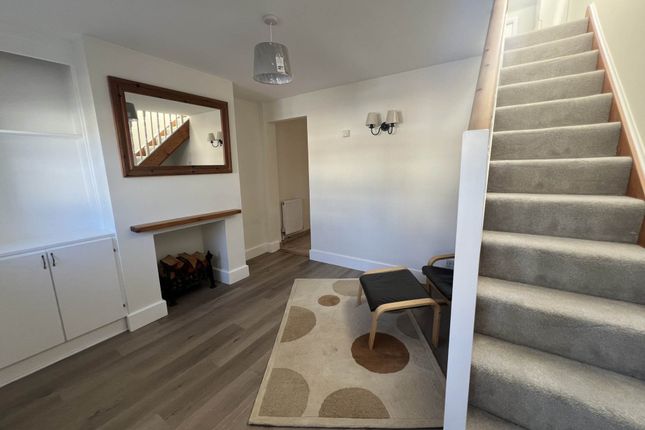 28, Cromwell Road, Brentwood photo 3