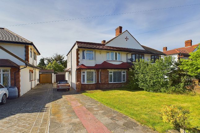 Thumbnail Semi-detached house for sale in Braundton Avenue, Sidcup, Kent