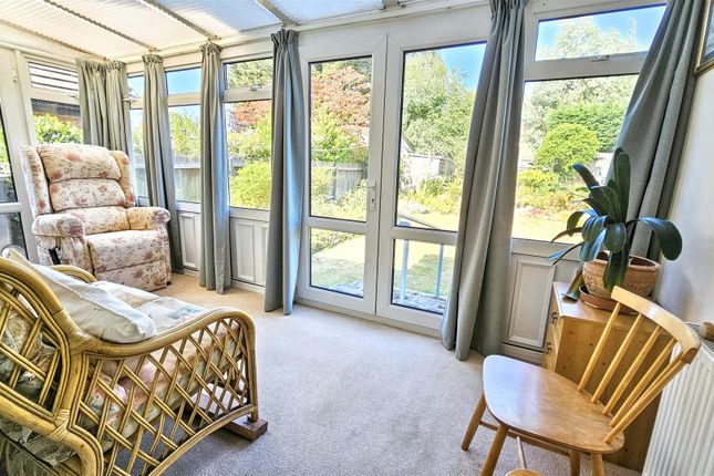 6, Thurnview Road, Evington photo 4