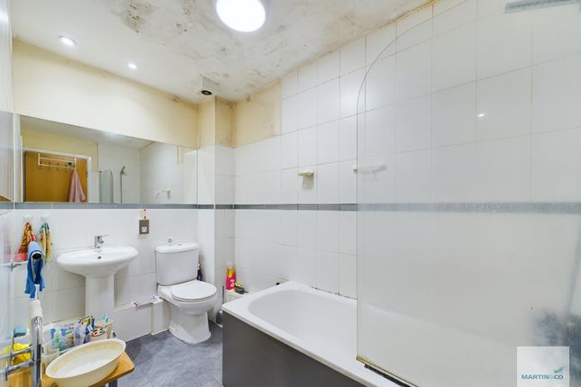 Flat for sale in Maiden Lane, Nottingham