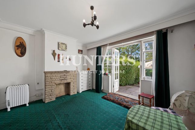 182, Falloden Way, London photo 4