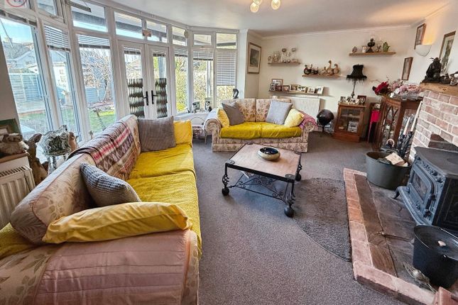 Quirky Cottage, Berrow Road, Burnham-on-Sea photo 2
