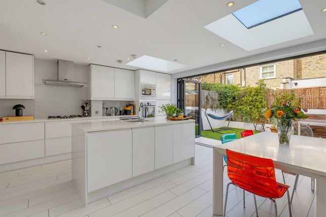 68, Bishops Road, London photo 4
