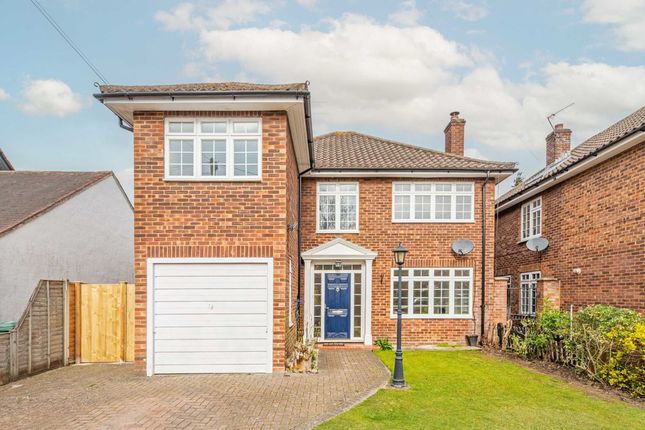 Thumbnail Detached house to rent in Clifford Grove, Ashford