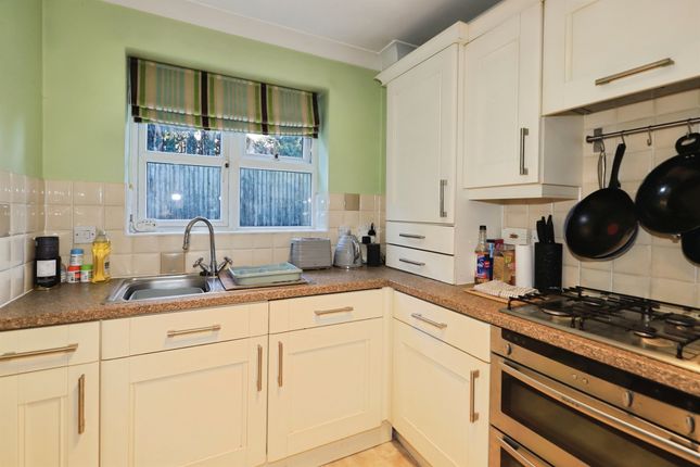 Cygnet Court, Wolverhampton photo 3