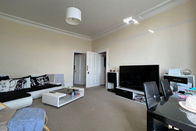 Flat to rent in St. Aubyns Gardens, Hove