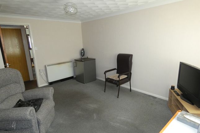 Flat 29, Countess Court, London Road, Salisbury photo 5