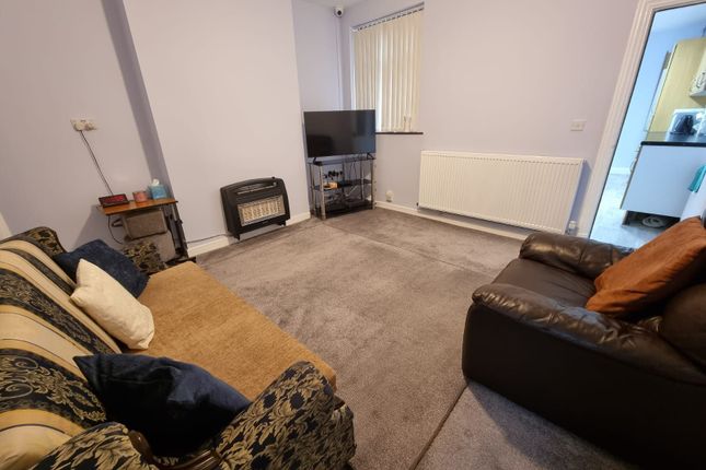Terraced house for sale in Doncaster Road, Leicester