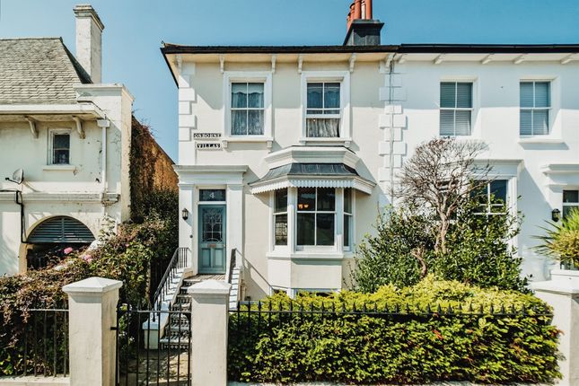 Thumbnail Town house for sale in Osborne Villas, Hove
