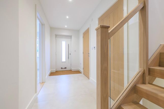 15d, Constable Road, Ipswich photo 2