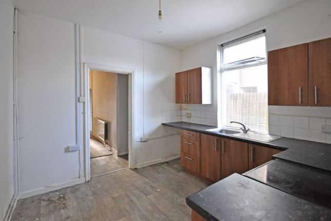 13, Castle Street, Newport photo 3