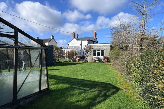 Fern Cottage, Ellesmere Road, Oswestry photo 2