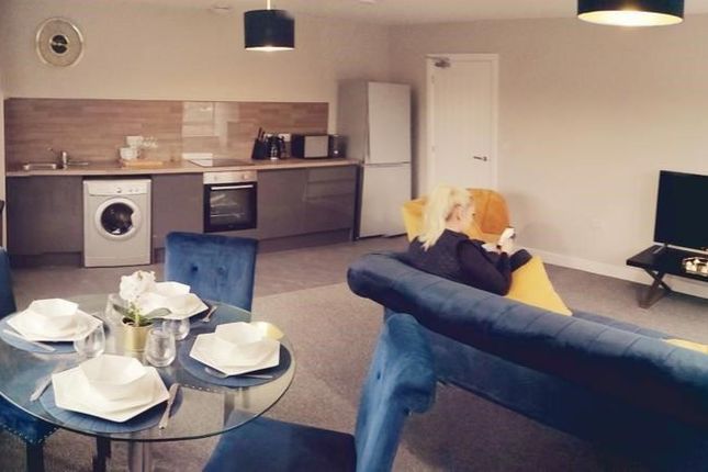 Thumbnail Flat to rent in Holmes House, Mansfield, Mansfield